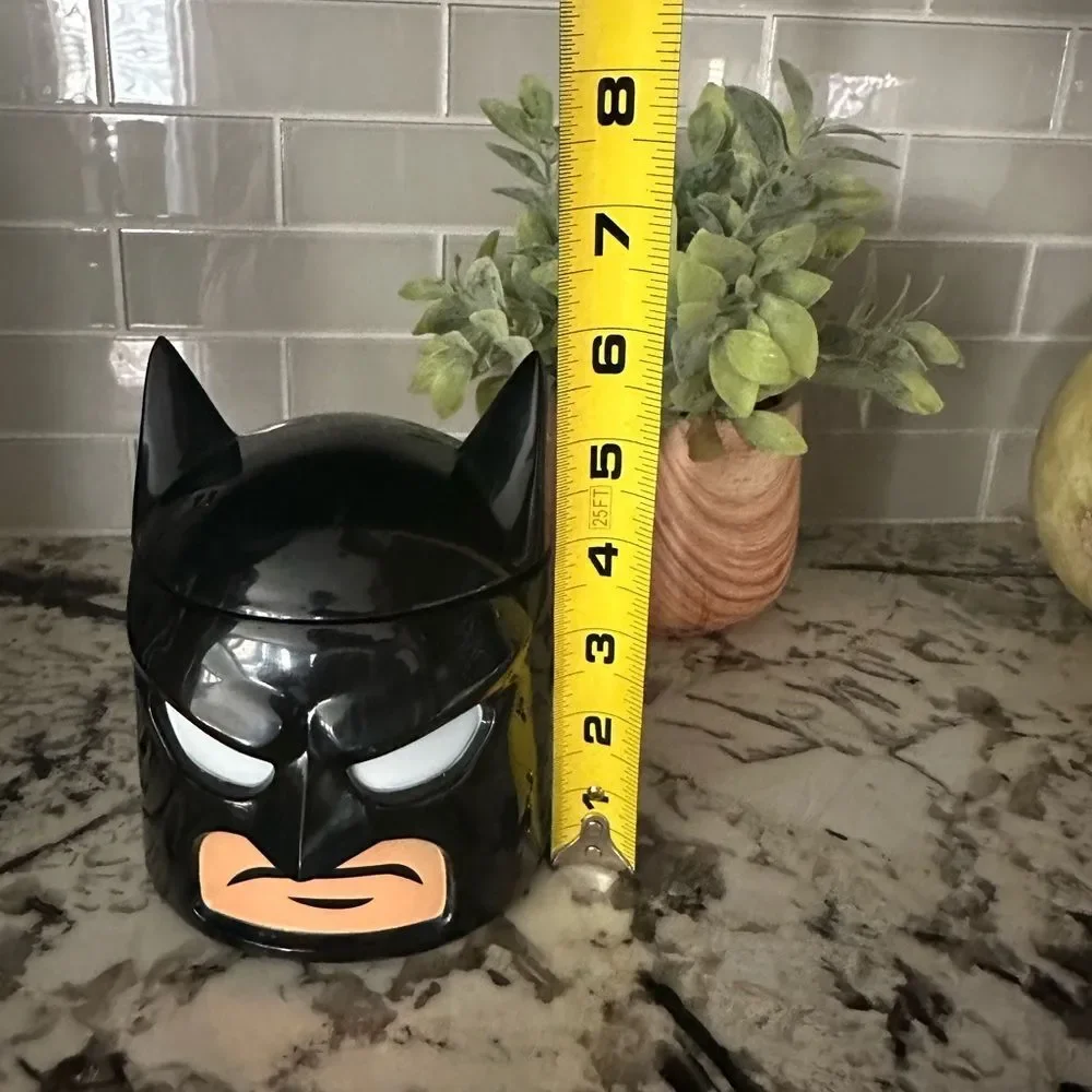 Lego Batman Zak DC Collectible Food Container Loot Crate
